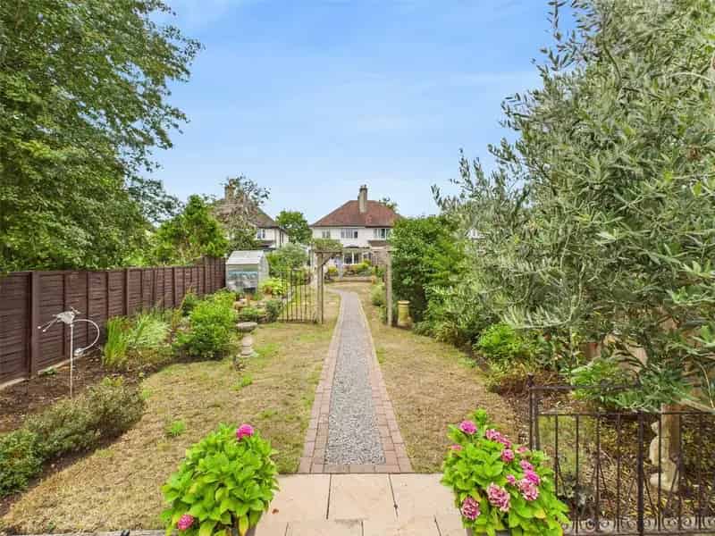 3 Bedroom Semi Detached House For Sale Near Kingsholm Stadium