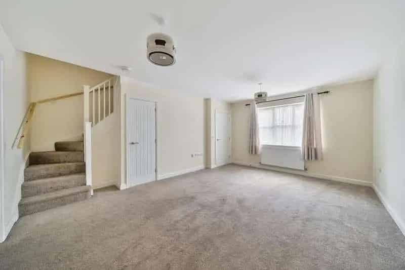 3 Bed Detached House For Sale