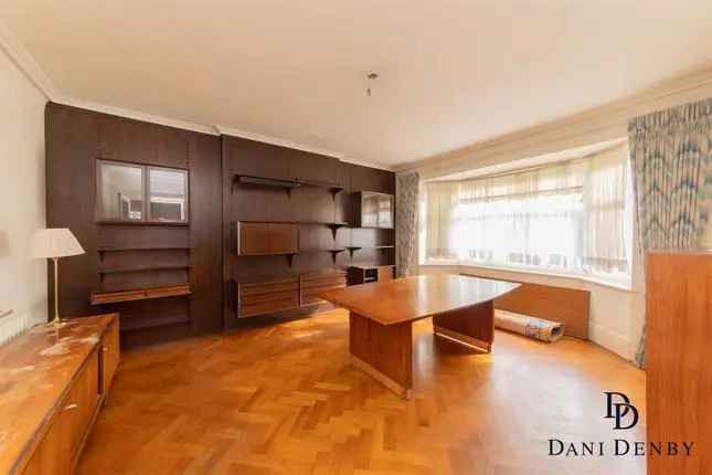 Detached house for sale in Hendon Lane, London N3