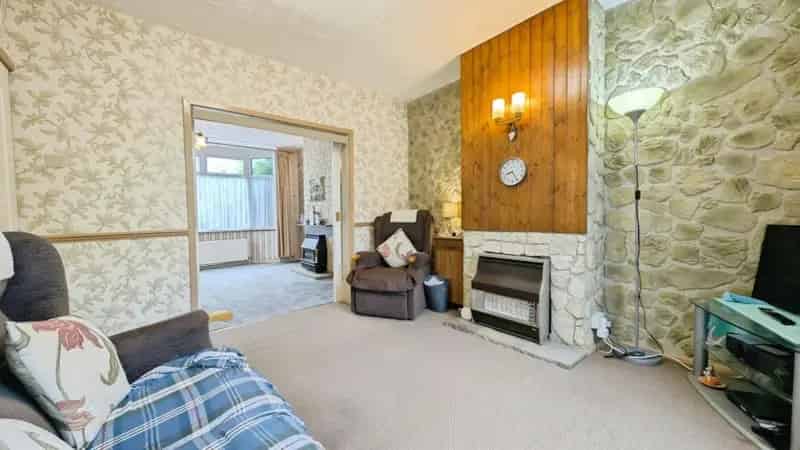 3 Bed 1930s House For Sale Large Plot Huge Potential