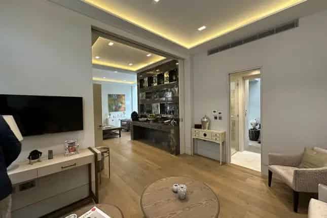 Duplex for Rent Ennismore Gardens Mews London SW7