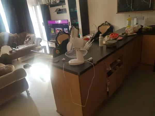 2 Double Bedroom Flat near Shops and Schools Garden