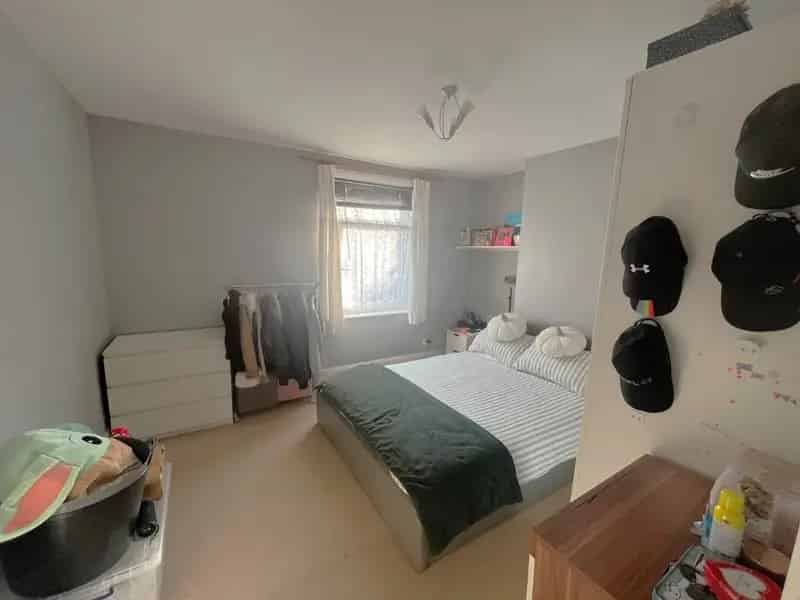 3 Bedroom Mid Terrace House for Sale Southsea Hampshire