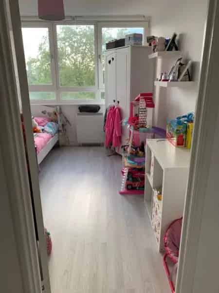 Spacious 2 Double Bedroom Regent's Canal Property