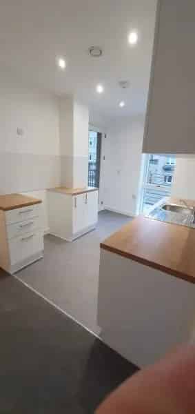 First Floor New Build Apartment near Canary Wharf