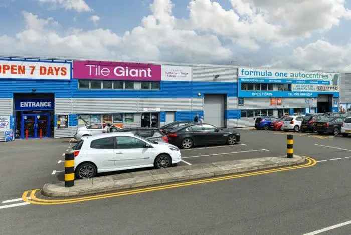 Industrial For Rent in Nottingham, England