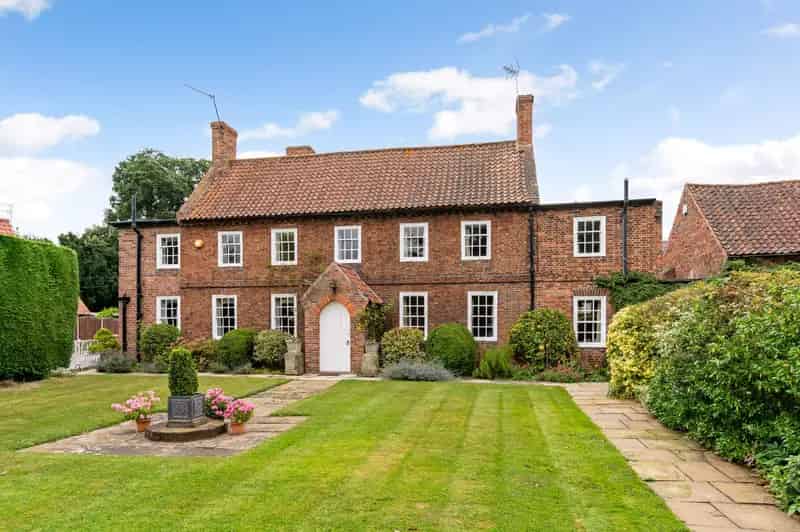Five Bedroom Character Property with Cottage and Barn