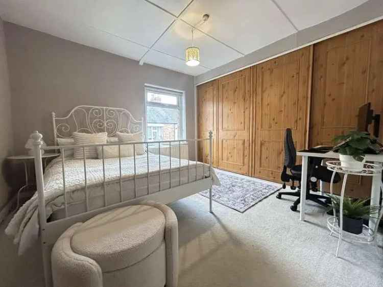 2 Bed House for Sale in Belmont