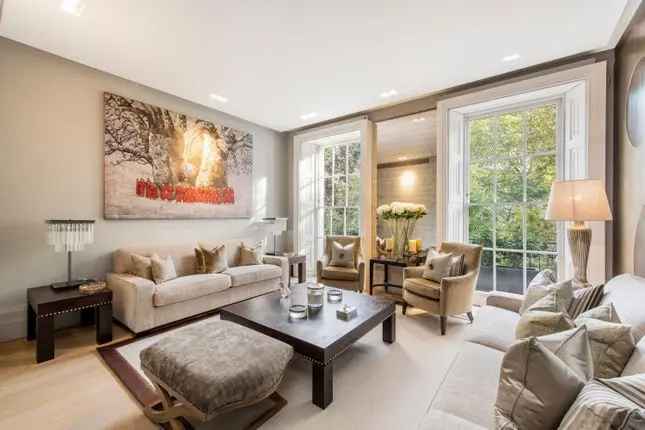 Terraced house to rent in Montpelier Square, Knightsbridge, London SW7