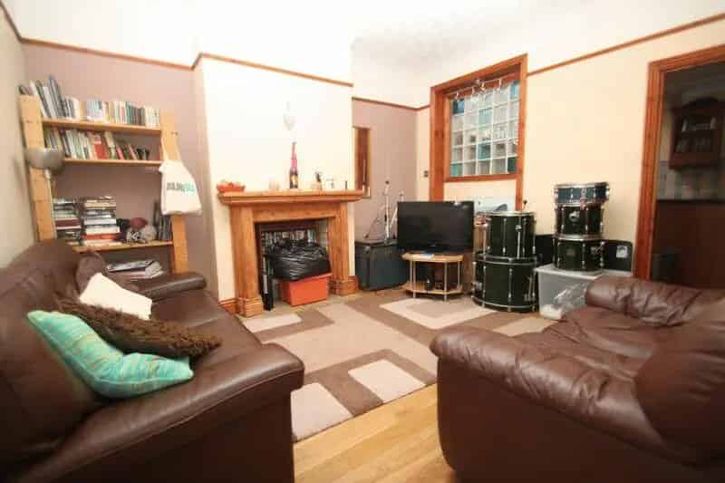 4 Bedroom Semi Detached House Student Let Winton Bournemouth
