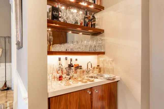 4 Bedroom Duplex Apartment Hyde Park Views Kensington Gore SW7