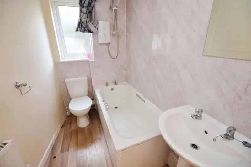 2 Bedroom Terraced House for Sale in Exeter