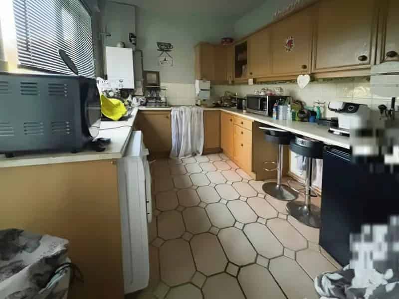 2 Bedroom House For Sale - Tenant in Situ