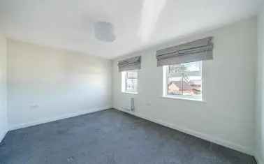 3-Bed Family Home Near Tiverton Town Centre