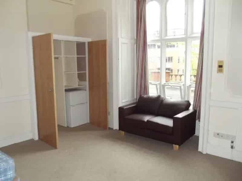 1 Bedroom House of Multiple Occupation To Rent