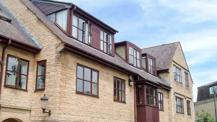 Palestra Lodge Retirement Property Cirencester