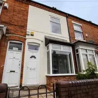 2 Bed 2 Bath Student Property Birmingham 91m²