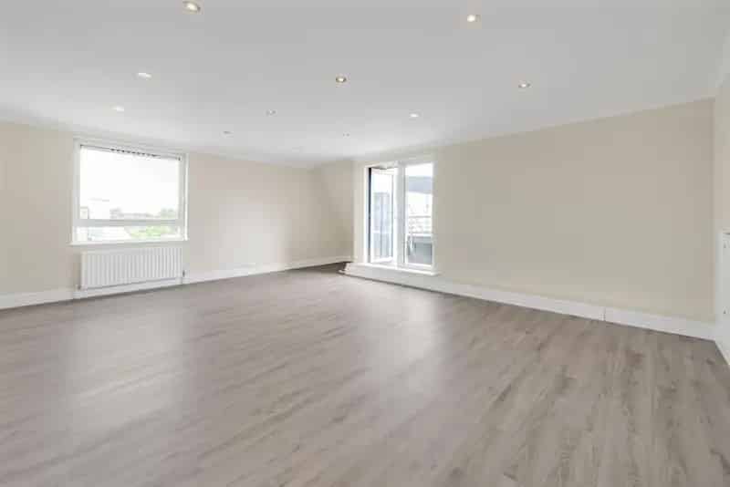 3-Bedroom Penthouse Apartment Royal Langford Apartments