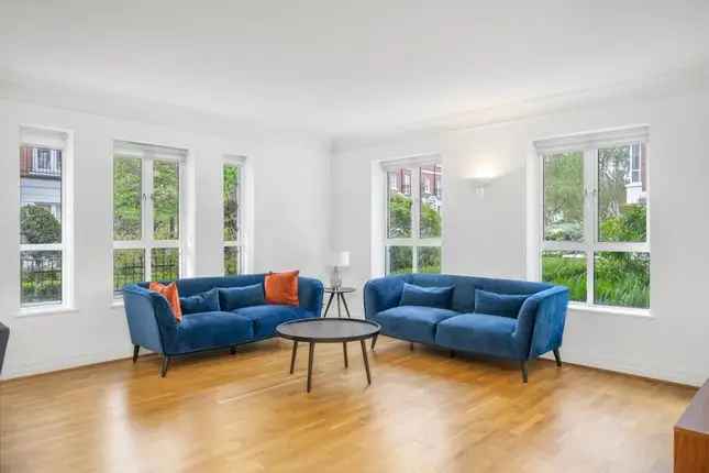 2-Bed Luxury Apartment Kensington Gated Development