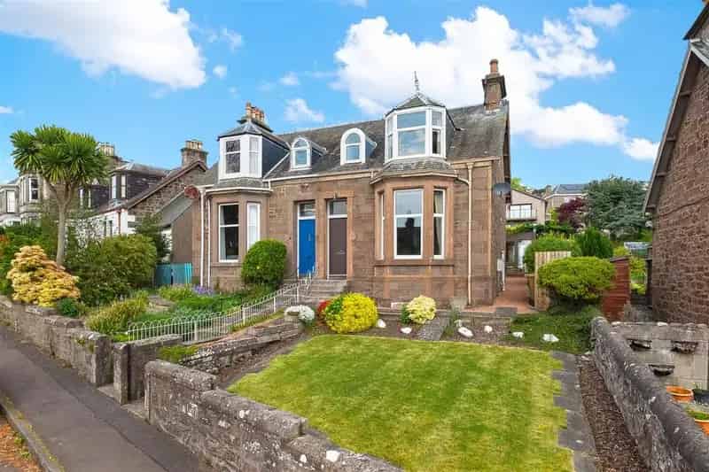 4 Bedroom Semi-Detached House for Sale Tayport
