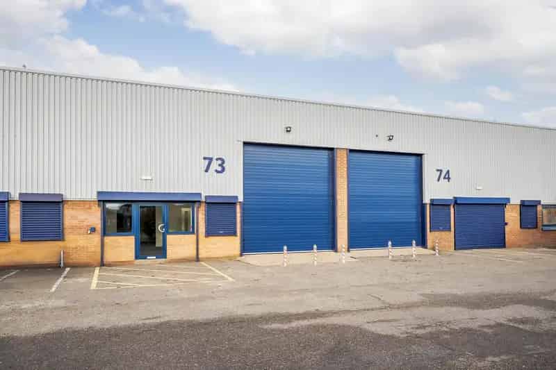 Refurbished Industrial Unit Steel Frame High Eaves Parking