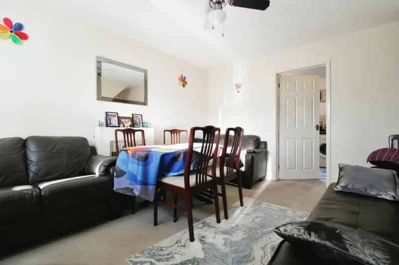 2 Bedroom Terraced House for Sale St Mellons No Onward Chain