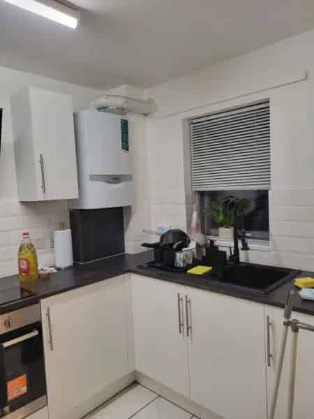 Refurbished Kitchen and Bathroom Near Clapton Station