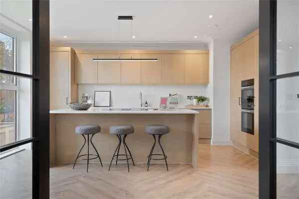 Madeira Walk, Ascot, Berkshire, SL5 0FT | New homes for sale | Savills
