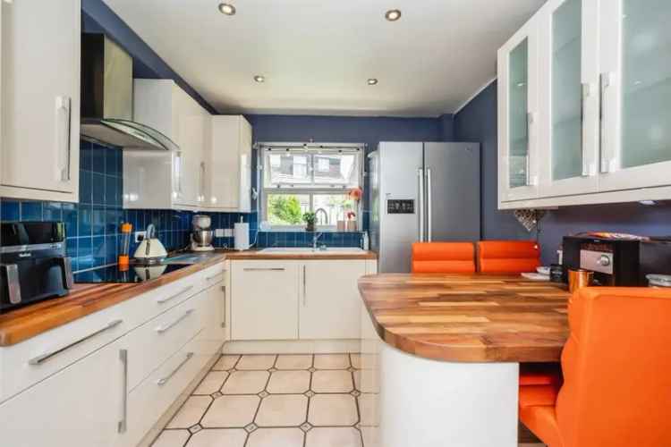 Five Bedroom Family Home with Two Receptions and Three Bathrooms