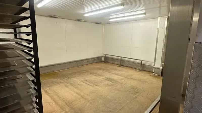 Food Production Facility For Sale Glasgow