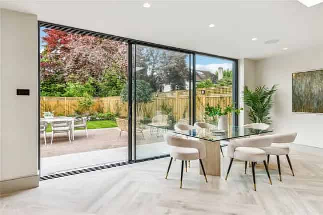 5 Bed Family Home Barnes London  Beautifully Renovated