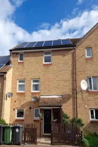 Large 4-Bedroom House Adapted for Disabilities