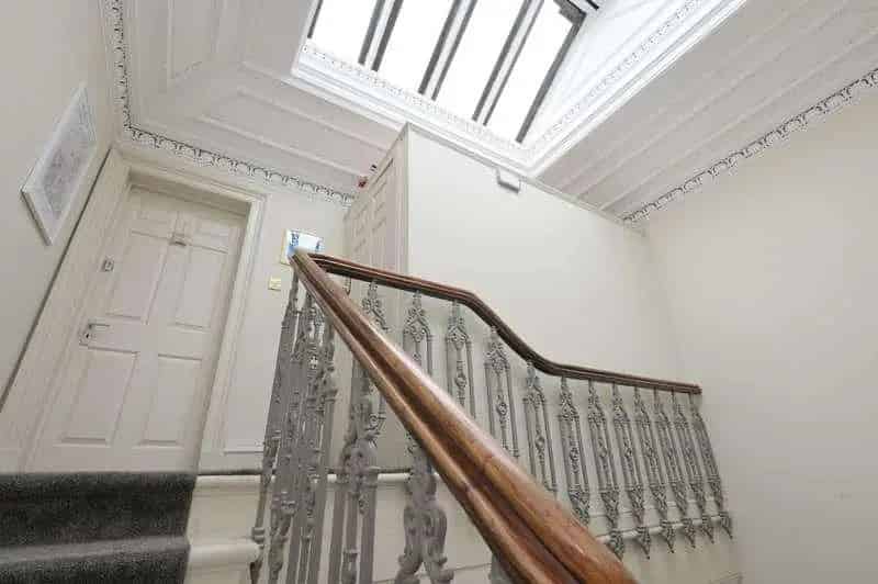 2 Bed Flat for Sale Coates Gardens Edinburgh