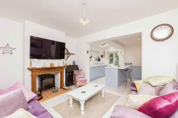 House For Sale in Ashcroft Lane, Lichfield, England