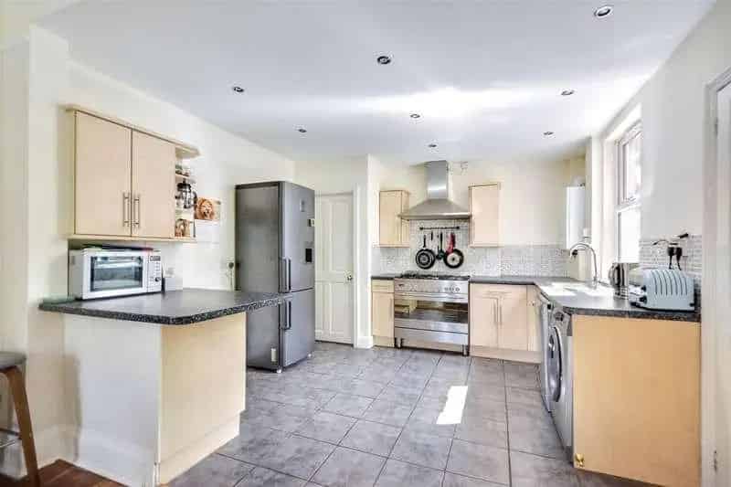 3 Bed Victorian House For Sale