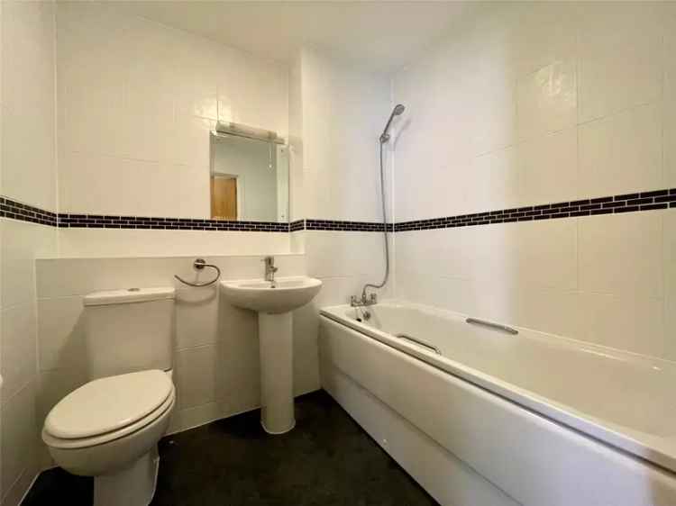 2 bedroom flat/apartment in Poole