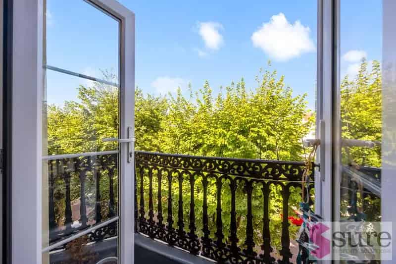 1 Bedroom Flat to Rent Kemp Town Furnished Balcony