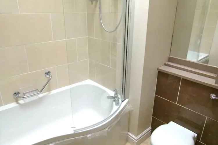 Harrogate Apartment - 2 Double Bedrooms, 2 Bathrooms, Modern Kitchen