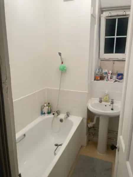 2 Bed Flat near Hackney Downs Station Central London