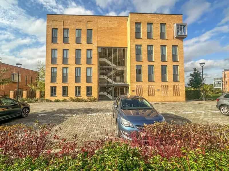 2 Bedroom Apartment for Sale in Trumpington Meadows Cambridge