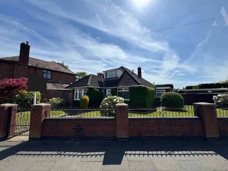 3 Bedroom Detached Bungalow For Sale
