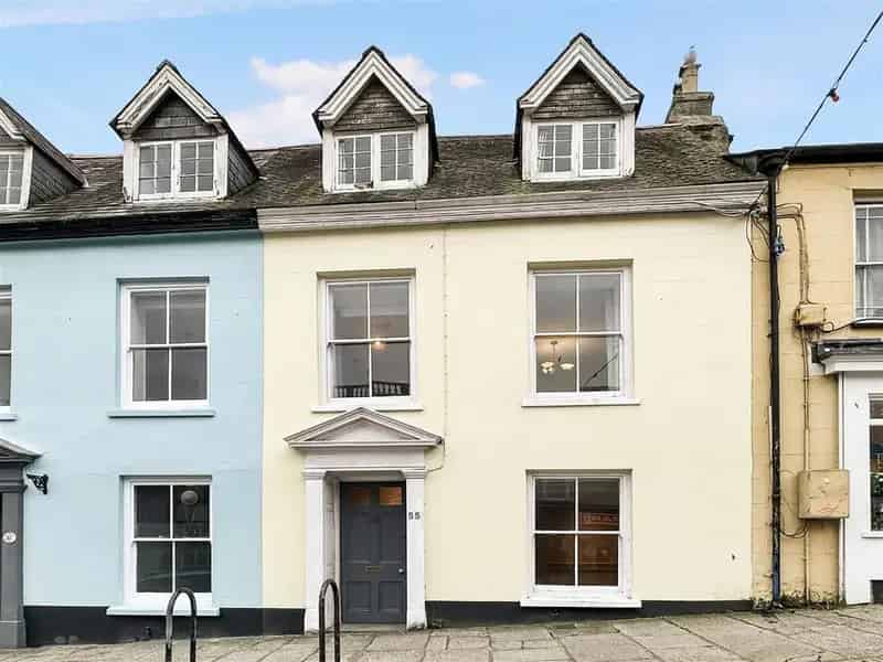 4 Bedroom Townhouse for Sale in Penryn, Cornwall
