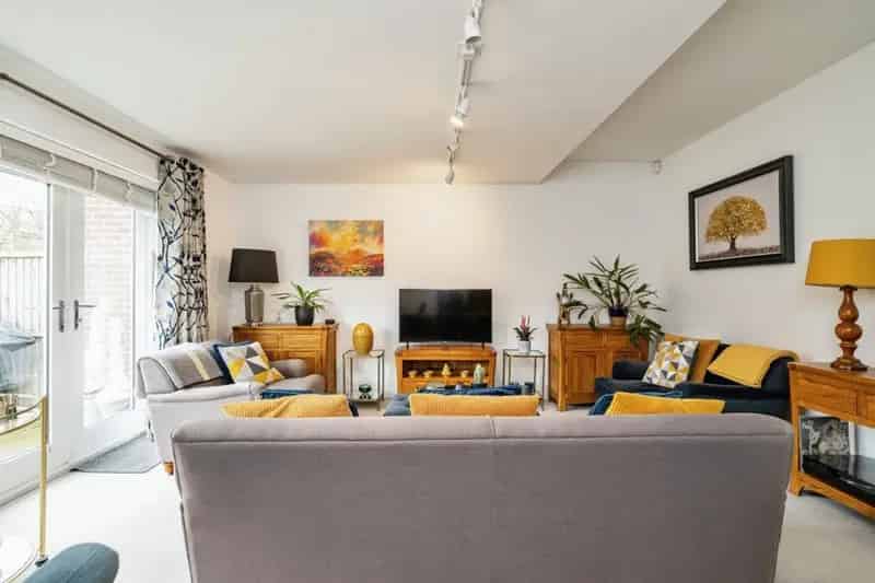 3-Bed Mid-Terraced Home in Ditchingham Maltings