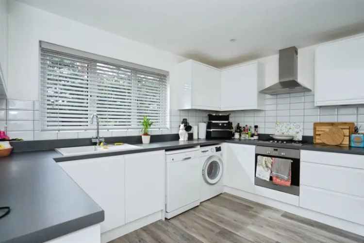 Four Bedroom Detached House North Lancing