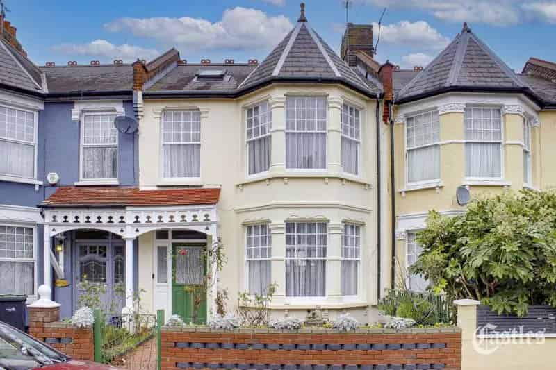3 Bedroom Terreced House to Rent