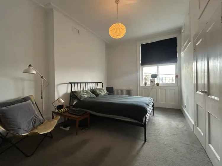 2 Bedroom Flat Sea Views Regency Building Private Gardens