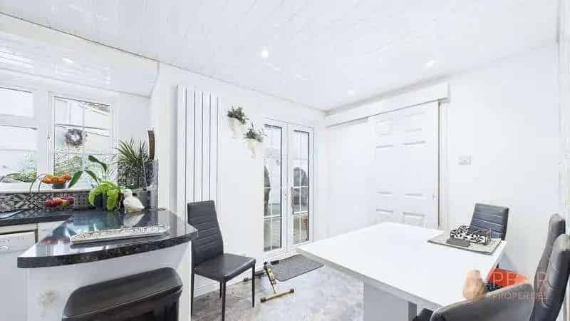 3 Bed Period Cottage For Sale