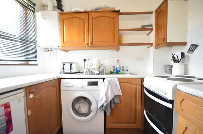 2 Bedroom Terraced House to Rent in Horsham