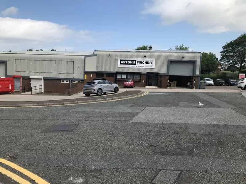 5853 sq ft Refurbished Industrial Trade Unit Liverpool