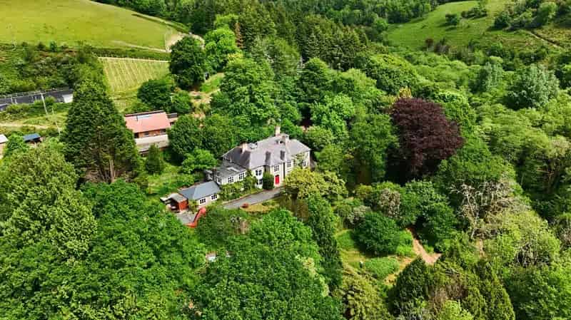 Broomhill Estate: 18-Acre Hotel with Development Potential